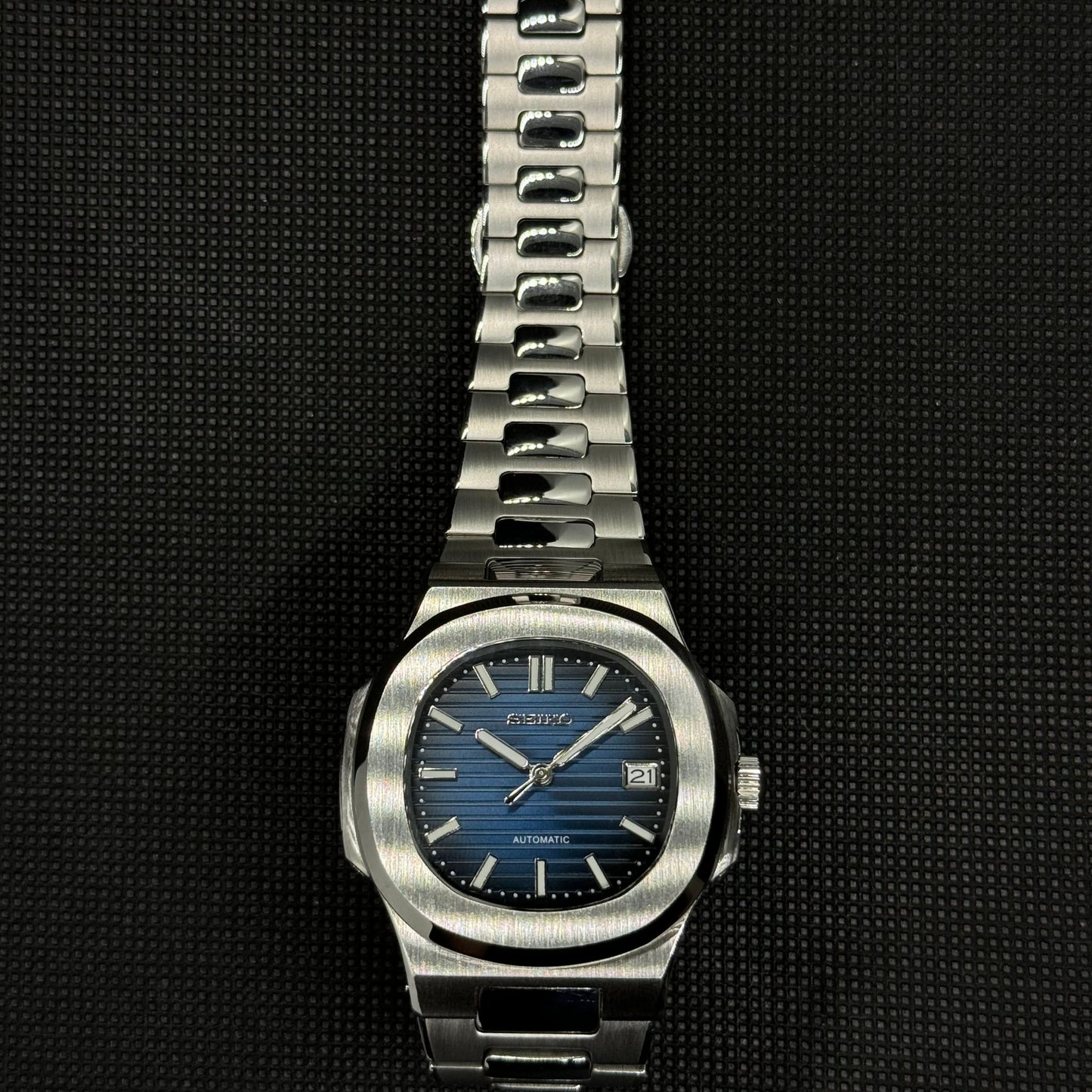 Nautilus Mod - Navy Blue