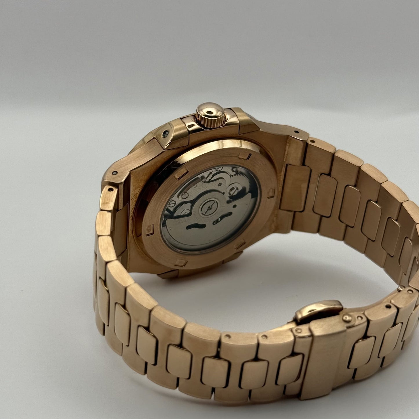 Nautilus Rose Gold Open Heart Mod - Chocolate